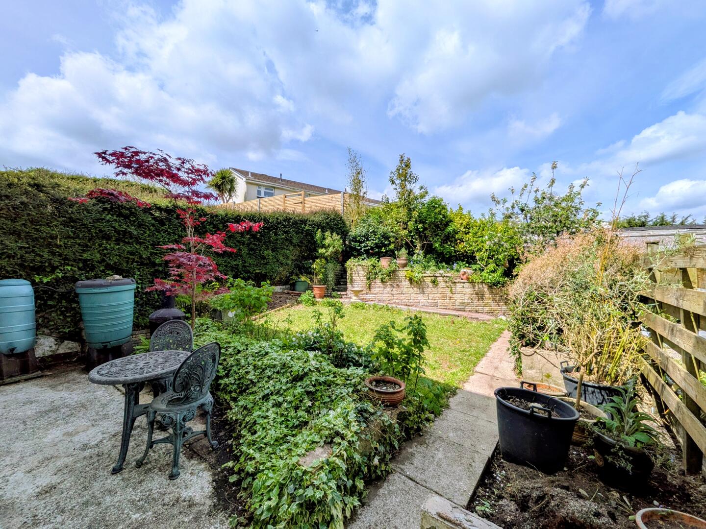 3 bed property in Halwyn Place, Truro